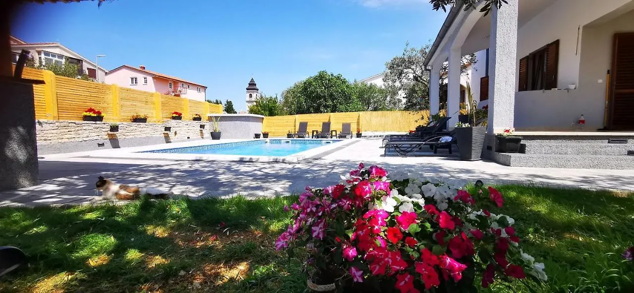 Apartment Brioni Sea,Garden,Poll View 2 Plus 2 80M2 Tiki Bar Peroj Hırvatistan